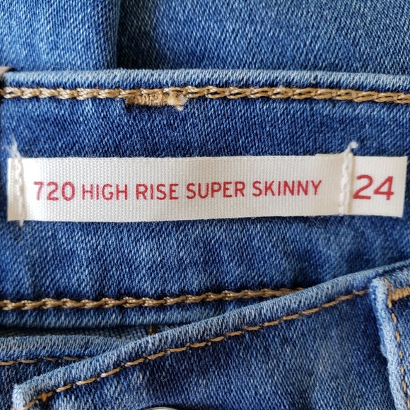 Levis 720 High-Rise Super Skinny Jeans - Picture 5 of 8